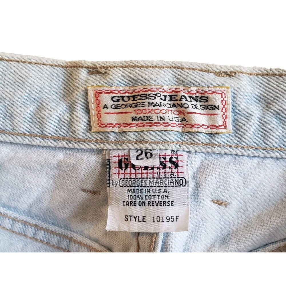 Vintage 90s Guess Jeans light wash women's size 26 High Waisted Retro *Read*